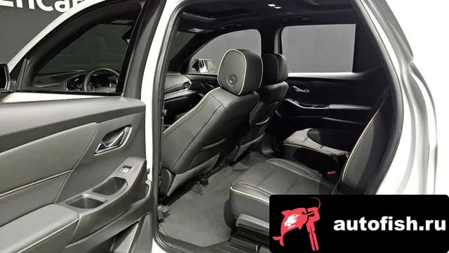 Chevrolet (GM Daewoo) Traverse Traverse 2023 года - похожие автомобили