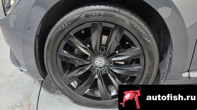 Volkswagen Arteon Atheon 2019 года - похожие автомобили