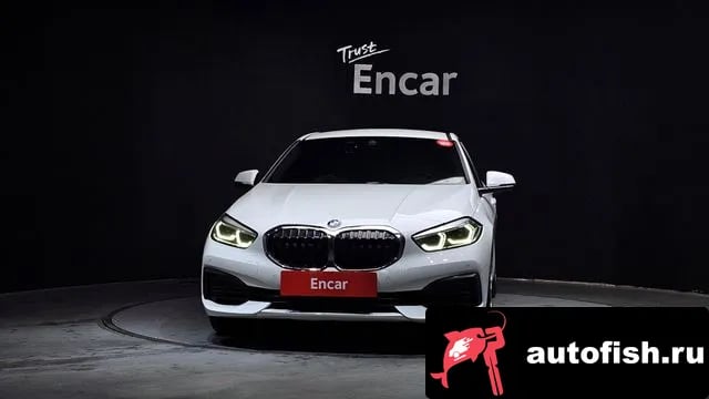 BMW 1-Series 1 Series (F40) 2021 года - вид 3