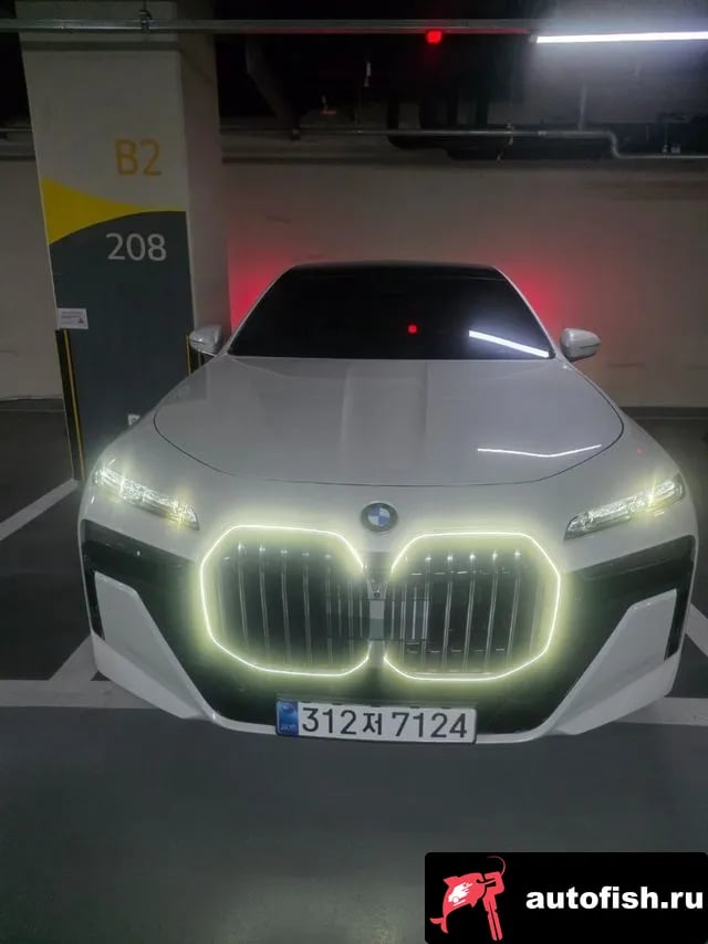 BMW 7-Series 7 Series (G70) 2025 года - автомобиль из Южной Кореи