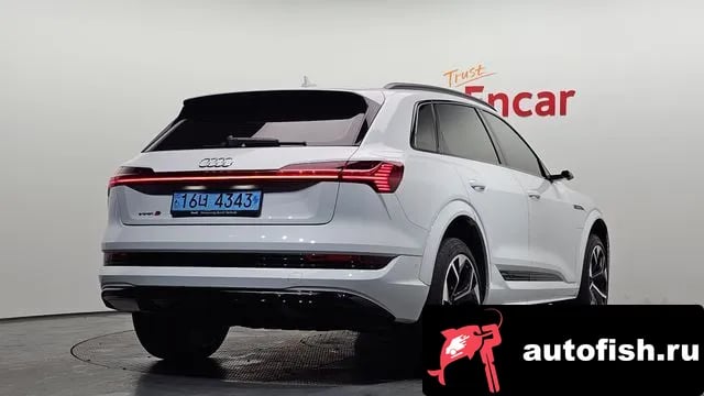 Audi e-tron e-Tron 2022 года - вид 2