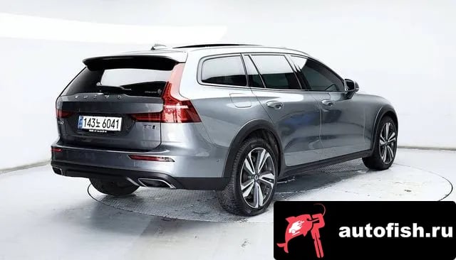 Volvo V60 V60 Cross-country 2nd Generation 2020 года - вид 2