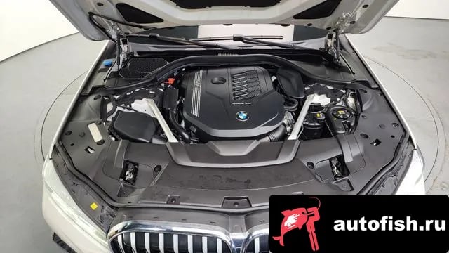 BMW 7-Series 7 Series (G11) 2020 года - вид 6