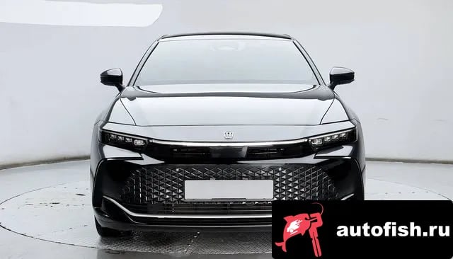 Toyota Crown Crown Crossover 2023 года - вид 3