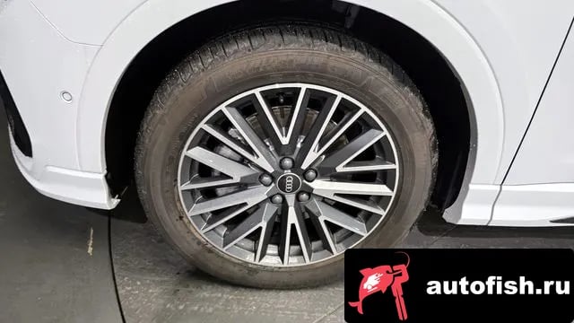 Audi Q3 Q3 (F3) 2025 года - вид 5