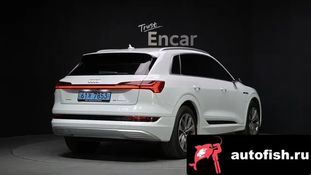 Audi e-tron e-Tron 2020 года - вид 2
