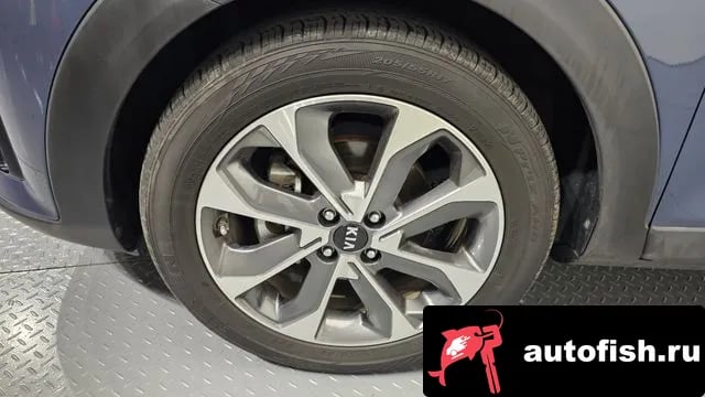 Kia Stonic Stony 2018 года - вид 5