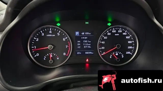 Kia Stonic Stony 2018 года - похожие автомобили