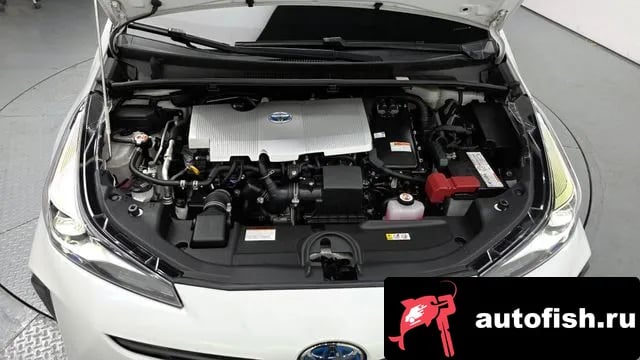 Toyota Prius Prius 4th Generation 2021 года - вид 6