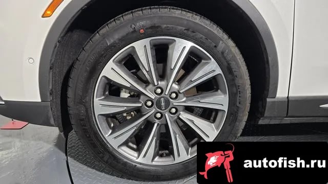 Lincoln Corsair Cosair 2022 года - вид 5