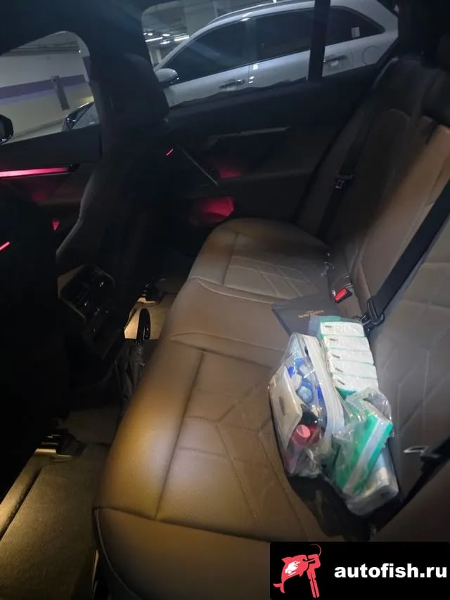 BMW 5-Series 5 Series (G60) 2025 года - вид 6