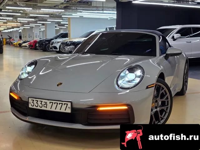 Porsche 911 911 (992) 2020 года - вид 4