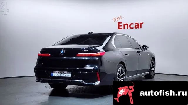 BMW 7-Series 7 Series (G70) 2024 года - вид 2