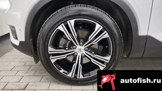 Volvo XC40 XC40 2020 года - похожие автомобили