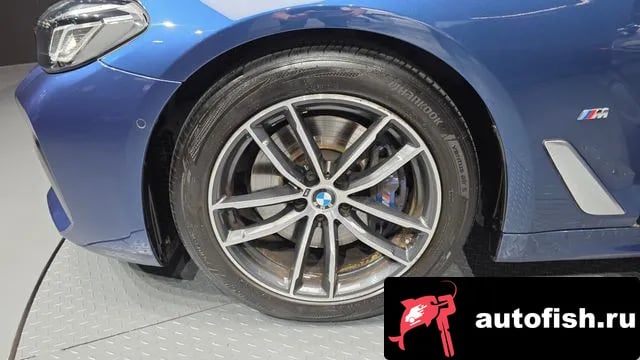 BMW 5-Series 5 Series (G30) 2021 года - вид 5