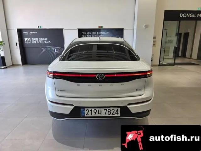 Toyota Crown Crown Crossover 2025 года - вид 4