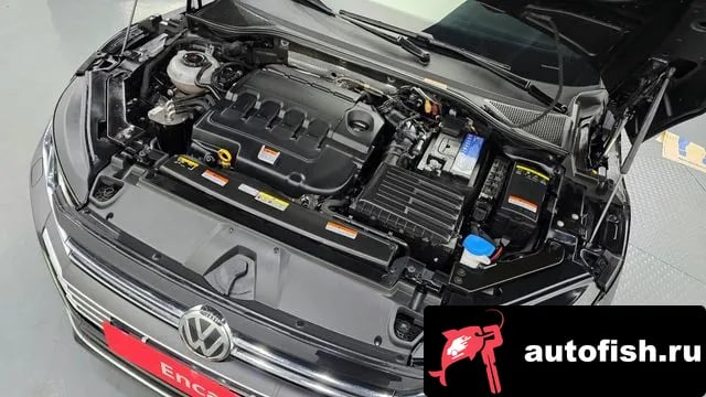 Volkswagen Arteon Atheon 2020 года - вид 6