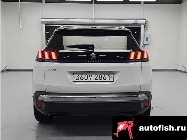 Peugeot 3008 3008 second generation 2020 года - вид 4