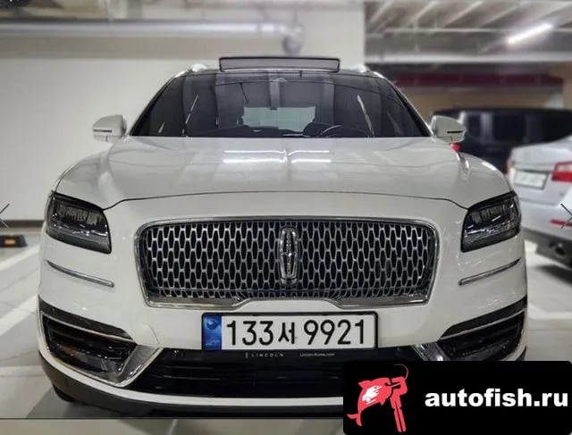 Lincoln Nautilus Nautilus First generation 2020 года - вид 3