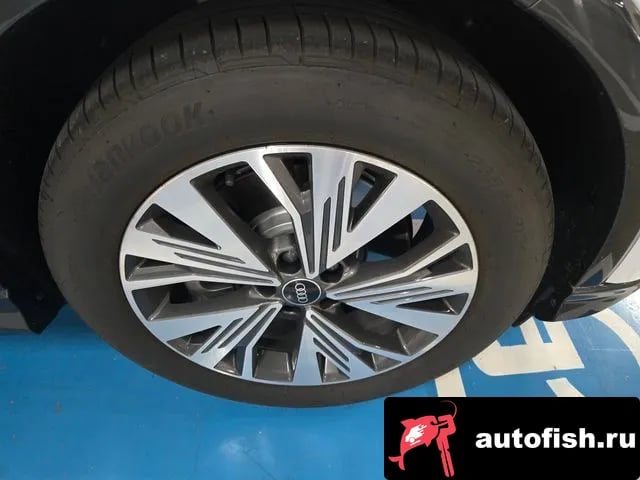 Audi Q4 e-tron Q4 e-Tron (F4) 2025 года - вид 5