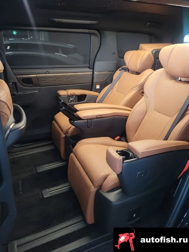 Toyota Alphard Alphad 4th Generation 2025 года - вид 3