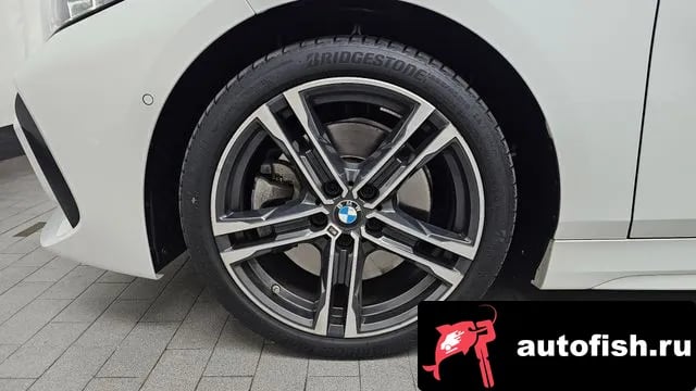 BMW 1-Series 1 Series (F40) 2024 года - вид 5