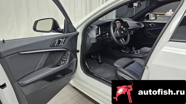 BMW 1-Series 1 Series (F40) 2024 года - похожие автомобили