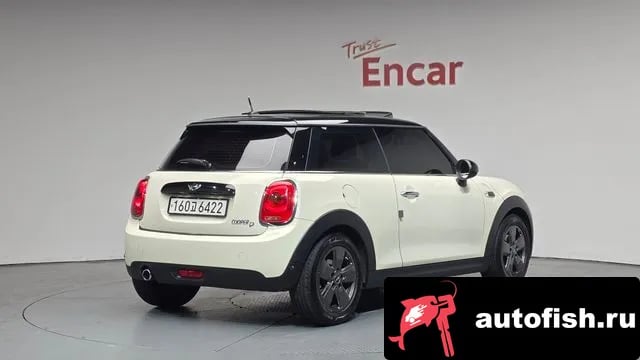 Mini Cooper Cooper D 2018 года - вид 1