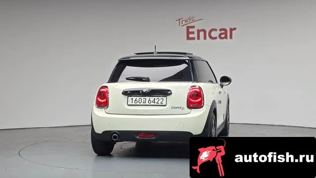 Mini Cooper Cooper D 2018 года - вид 3