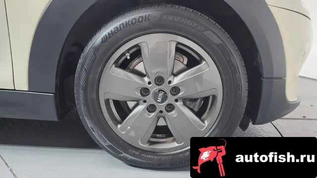 Mini Cooper Cooper D 2018 года - вид 4