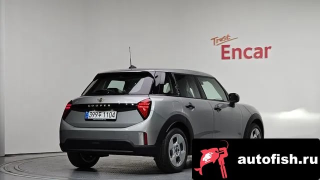 Mini Cooper Cooper C 4th generation 2026 года - вид 2