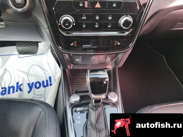KG Mobility (Ssangyong) TIBOLI Berry New Tivoli 2021 года - похожие автомобили