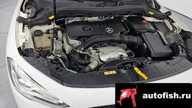 Mercedes-Benz GLA-Class GLA - Class H247 2021 года - вид 6