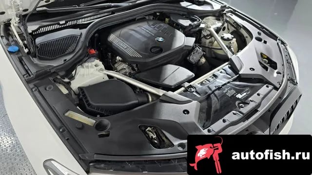 BMW 5-Series 5 Series (G30) 2019 года - вид 6