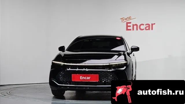 Toyota Crown Crown Crossover 2026 года - вид 3