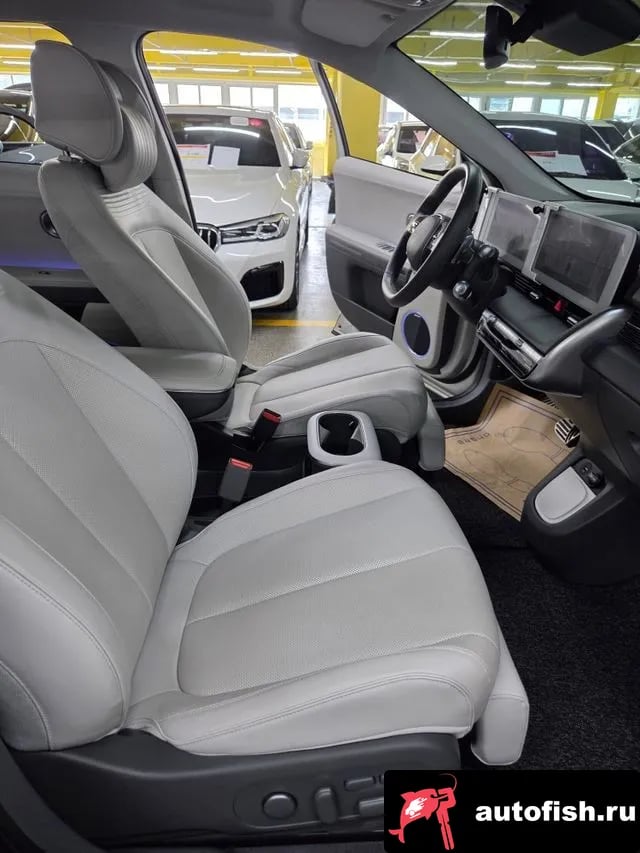 Hyundai Ioniq5 Ionic 5 2022 года - похожие автомобили
