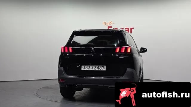 Peugeot 5008 5008 second generation 2020 года - вид 4