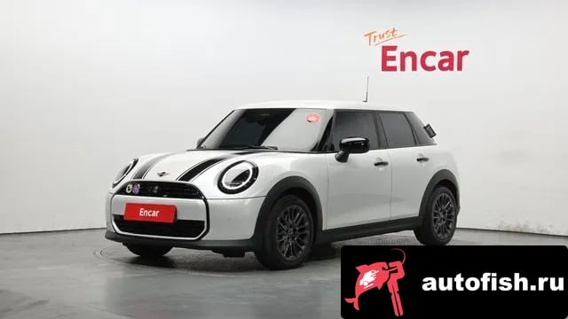 Mini Cooper Cooper C 4th generation 2025 года - автомобиль из Южной Кореи