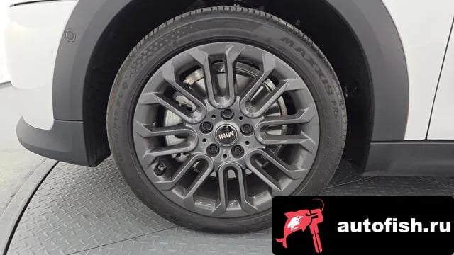 Mini Cooper Cooper C 4th generation 2025 года - вид 5