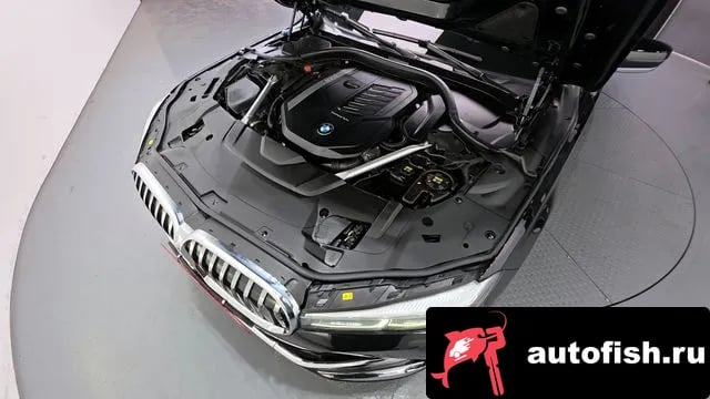 BMW 7-Series 7 Series (G11) 2022 года - вид 6