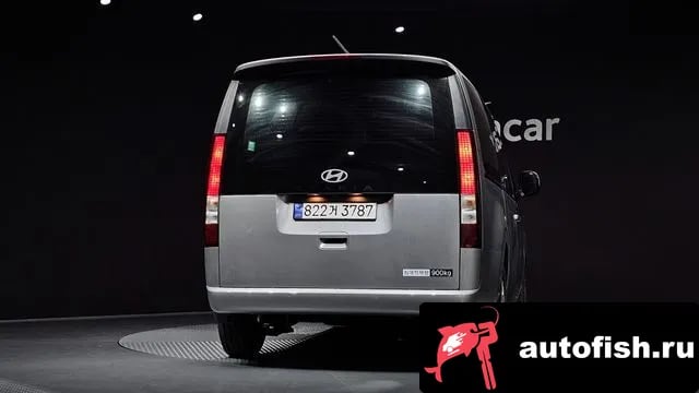 Hyundai Staria Staria 2025 года - вид 4