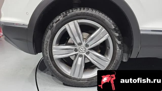 Volkswagen Tiguan Tiguan second Generation 2018 года - вид 5