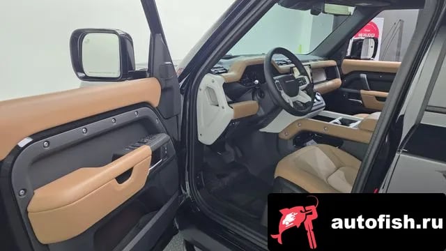 Land Rover Defender Bitdefender (L663) 2025 года - похожие автомобили