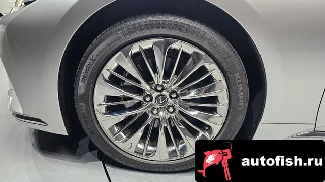 Lexus LS LS500h 5th generation 2021 года - вид 5