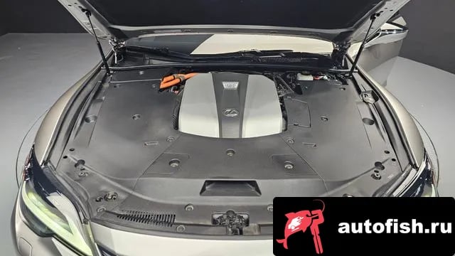 Lexus LS LS500h 5th generation 2021 года - вид 6