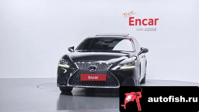 Lexus LS LS500h 5th generation 2018 года - вид 3