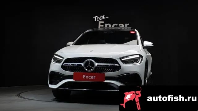 Mercedes-Benz GLA-Class GLA - Class H247 2022 года - вид 3