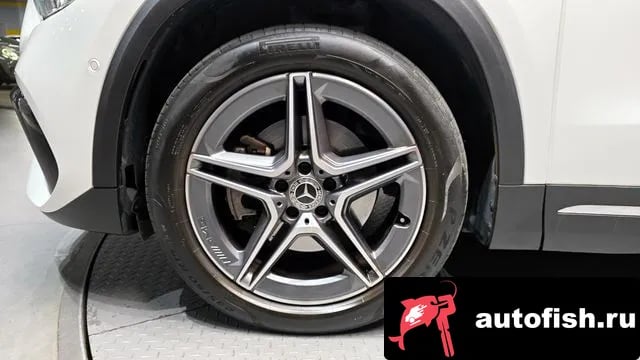 Mercedes-Benz GLA-Class GLA - Class H247 2022 года - вид 5