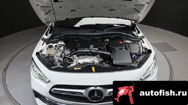 Mercedes-Benz GLA-Class GLA - Class H247 2022 года - вид 6