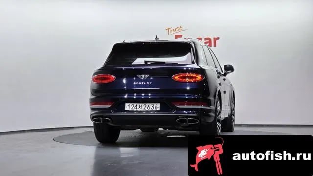 Bentley Bentayga Benteiga 2023 года - вид 4
